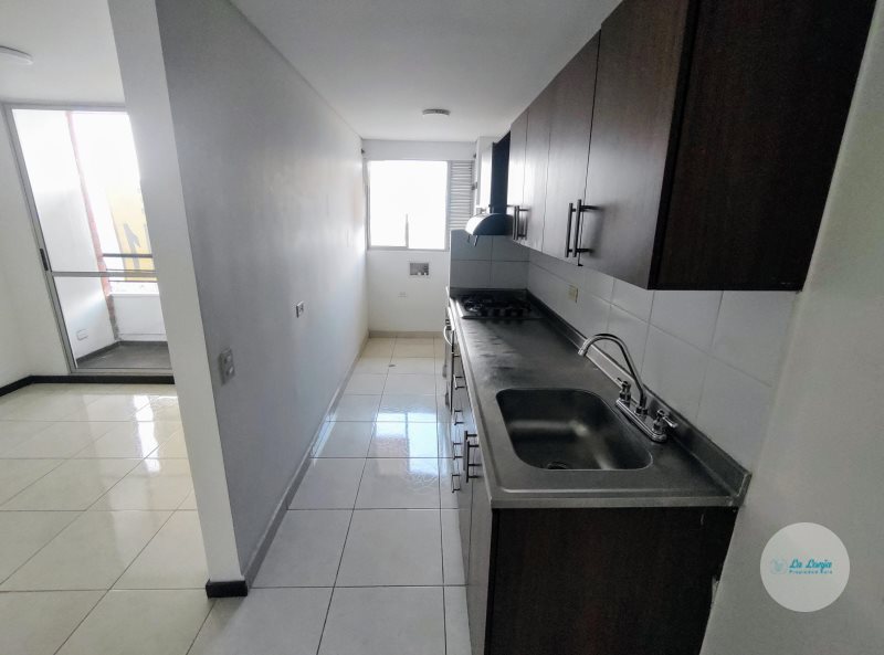 Apartamento disponible para Venta en Medellín con un valor de $305,000,000 código 10126