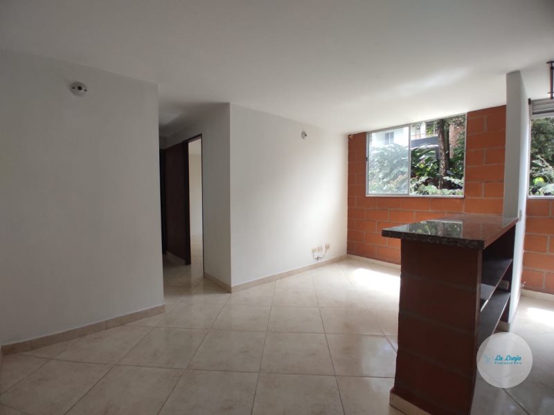 Apartamento disponible para Arriendo en Medellín con un valor de $1,200,000 código 8194