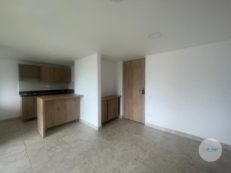 Apartamento disponible para Arriendo en Sabaneta Sabaneta Foto numero 1