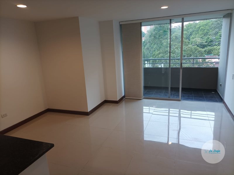 Apartamento disponible para Arriendo en Medellín Las Palmas Foto numero 1