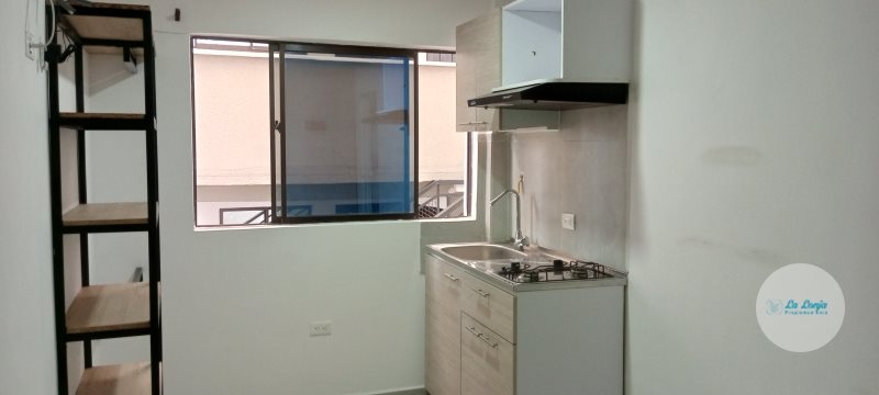 Apartaestudio disponible para Arriendo en Medellín con un valor de $1,000,000 código 10222