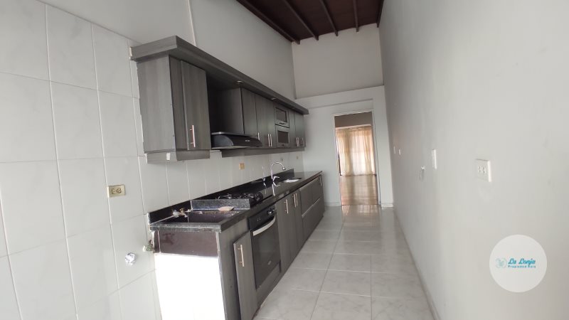 Apartamento disponible para Arriendo en Medellín Laureles Foto numero 1