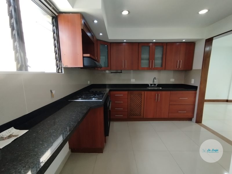 Apartamento disponible para Arriendo en Envigado Zuñiga La Frontera Foto numero 1