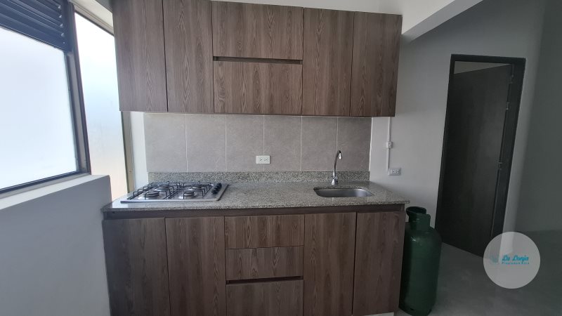 Apartaestudio disponible para Arriendo en Medellín con un valor de $1,800,000 código 10684