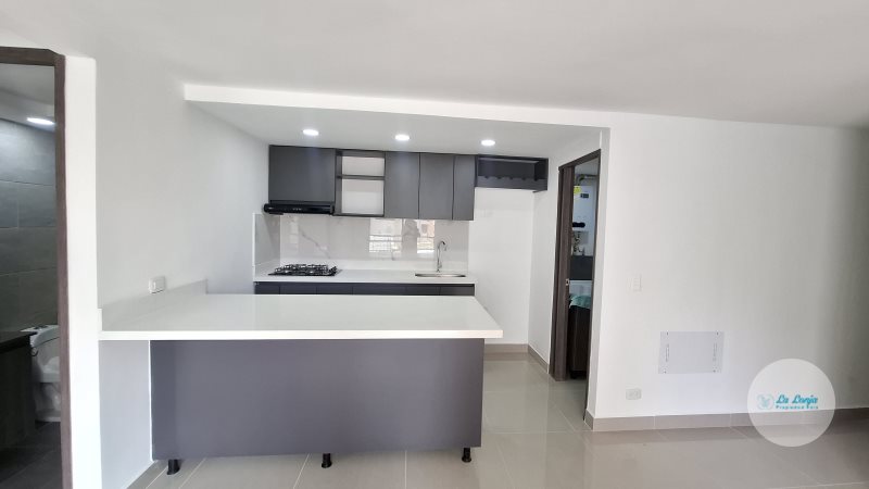 Apartamento disponible para Arriendo en Rionegro Rionegro Foto numero 1